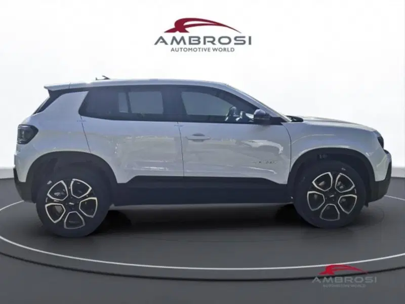 Jeep Avenger nuova a Perugia (5)