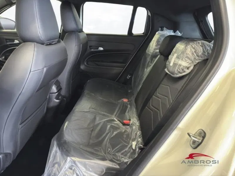 Jeep Avenger nuova a Perugia (11)