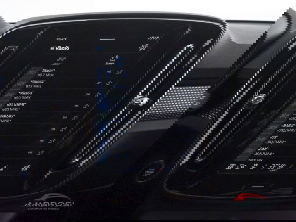 Volvo XC40 usata a Perugia (14)