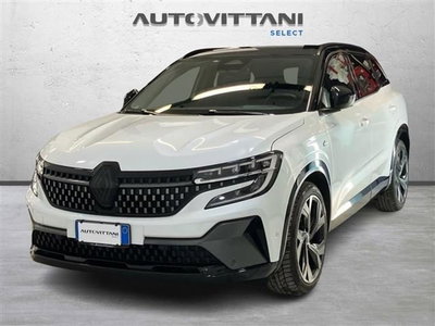 Renault Austral 1.2 full hybrid Iconic Esprit Alpine 200cv auto del 2023 usata a Como