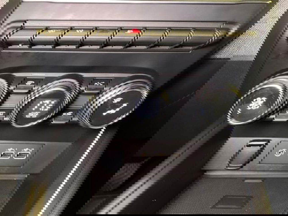 Renault Clio usata a Como (19)