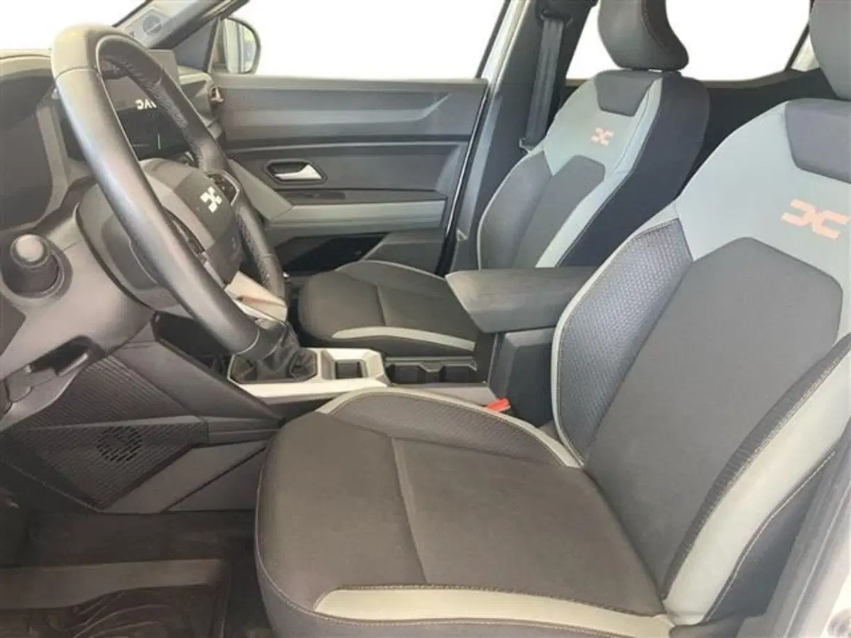 Dacia Duster usata a Como (11)