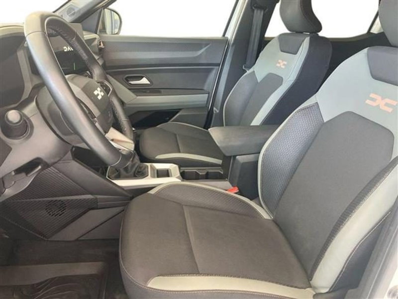 Dacia Duster usata a Como (11)