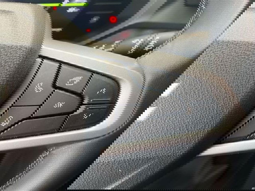 Dacia Duster usata a Como (18)