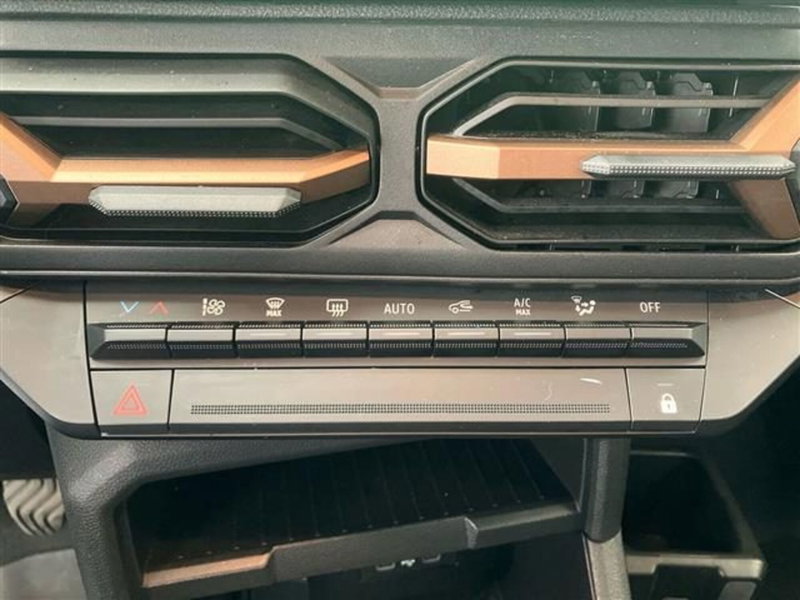 Dacia Duster usata a Como (19)