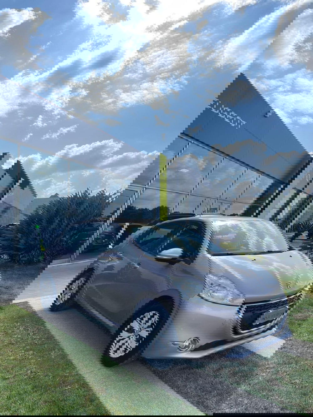 Peugeot 208 usata a Sassari (4)