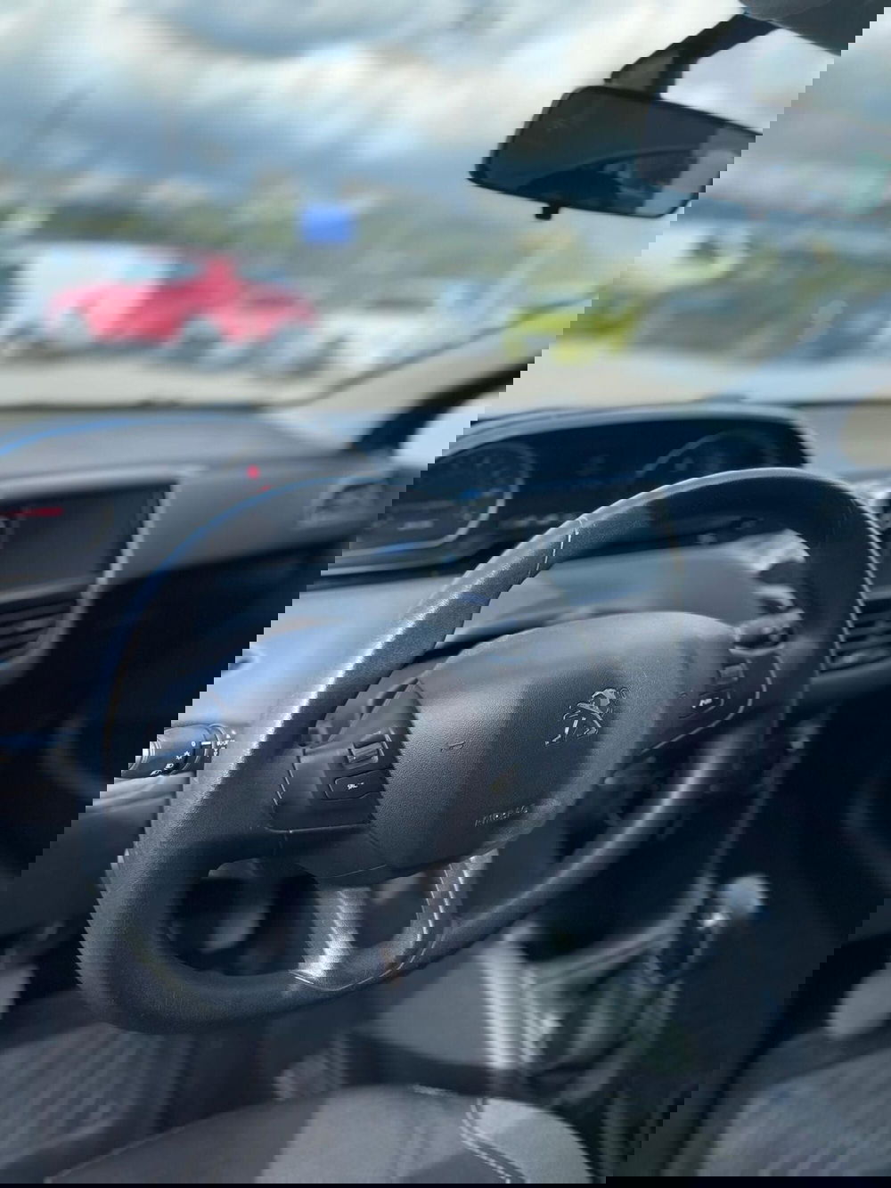 Peugeot 208 usata a Sassari (8)