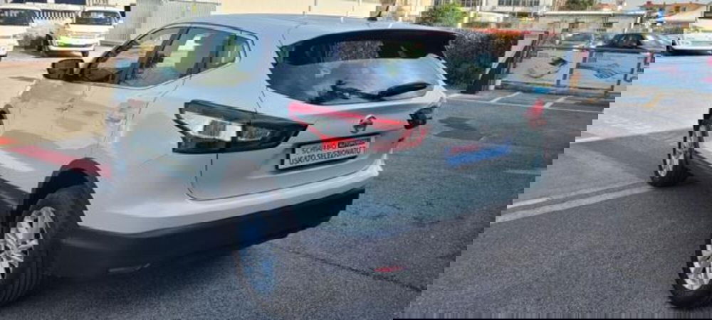 Nissan Qashqai usata a Napoli (3)
