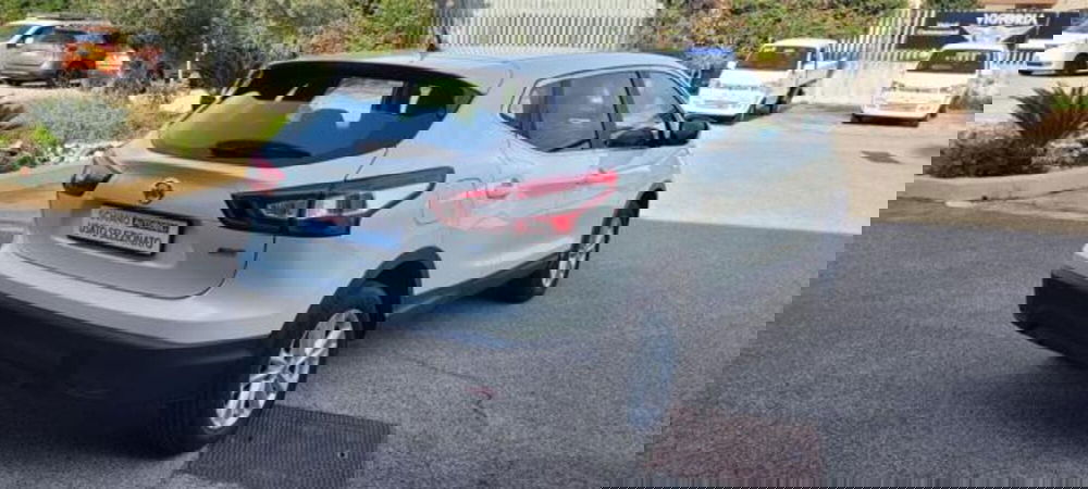 Nissan Qashqai usata a Napoli (4)