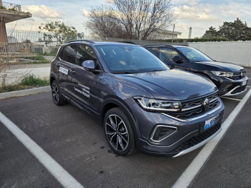 Volkswagen T-Cross nuova a Napoli (2)