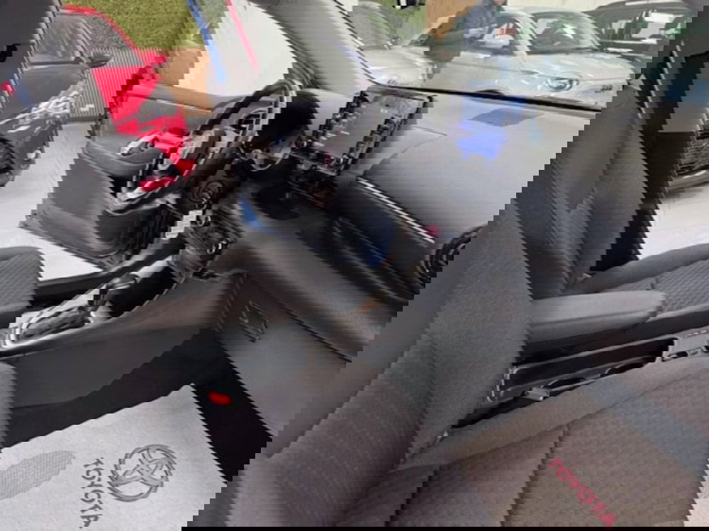 Toyota Yaris usata a Prato (8)
