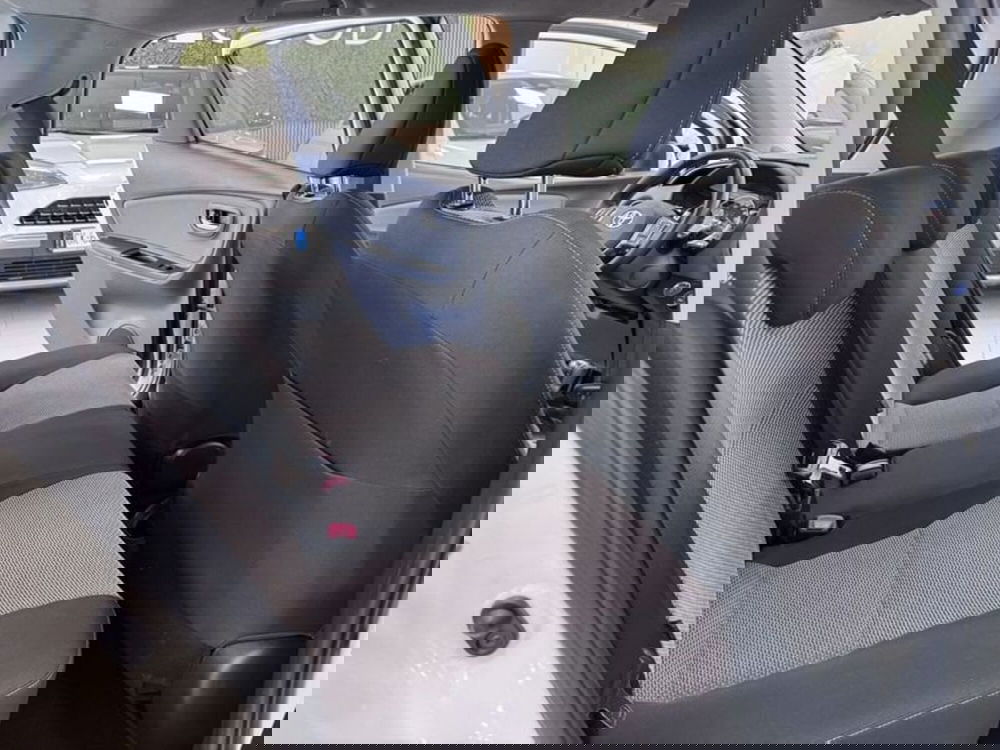 Toyota Yaris usata a Prato (10)