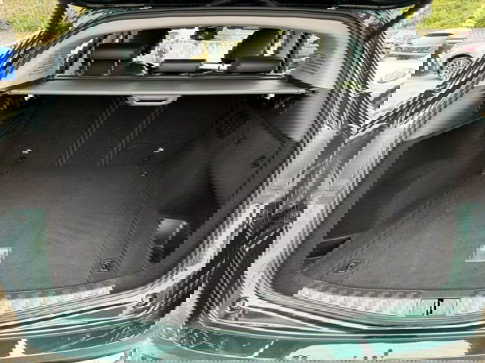 Alfa Romeo Stelvio usata a Lecce (16)