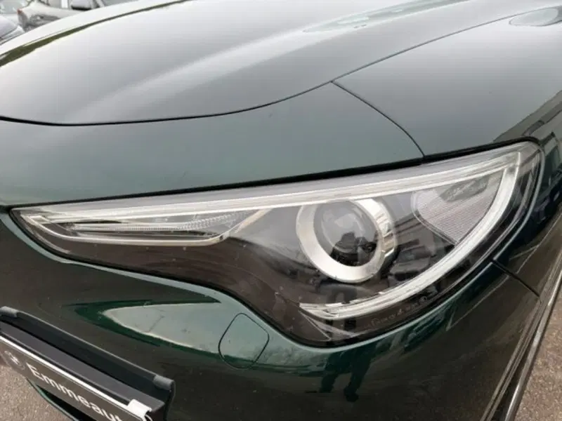 Alfa Romeo Stelvio usata a Lecce (8)