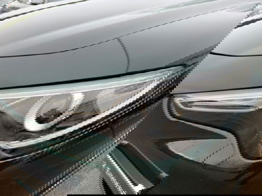 Alfa Romeo Stelvio usata a Lecce (8)