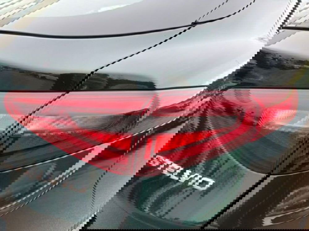 Alfa Romeo Stelvio usata a Lecce (9)