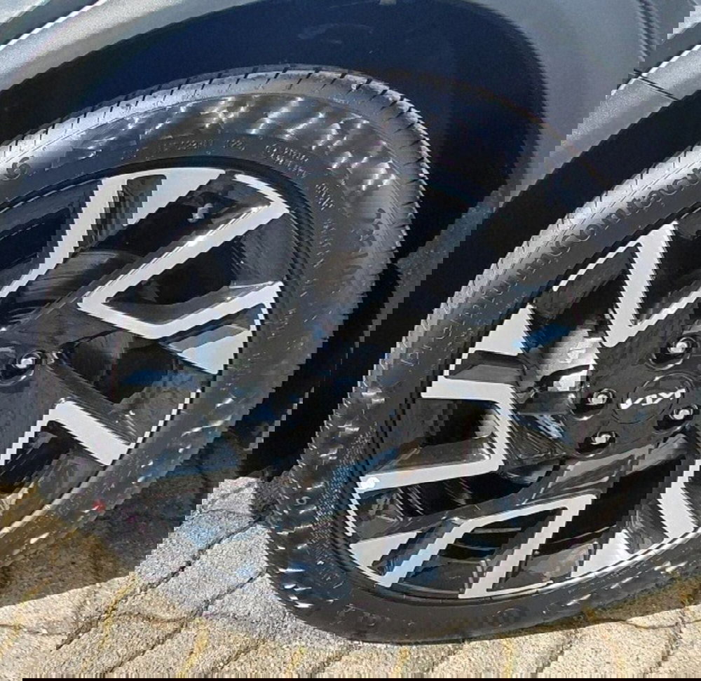 Kia XCeed nuova a Cosenza (18)