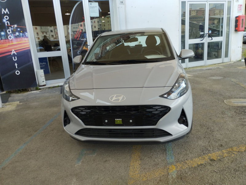 Hyundai i10 nuova a Palermo (2)