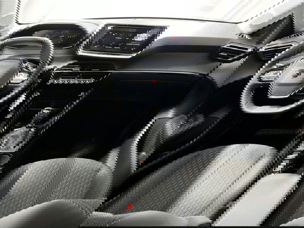 Peugeot 208 nuova a Sondrio (13)