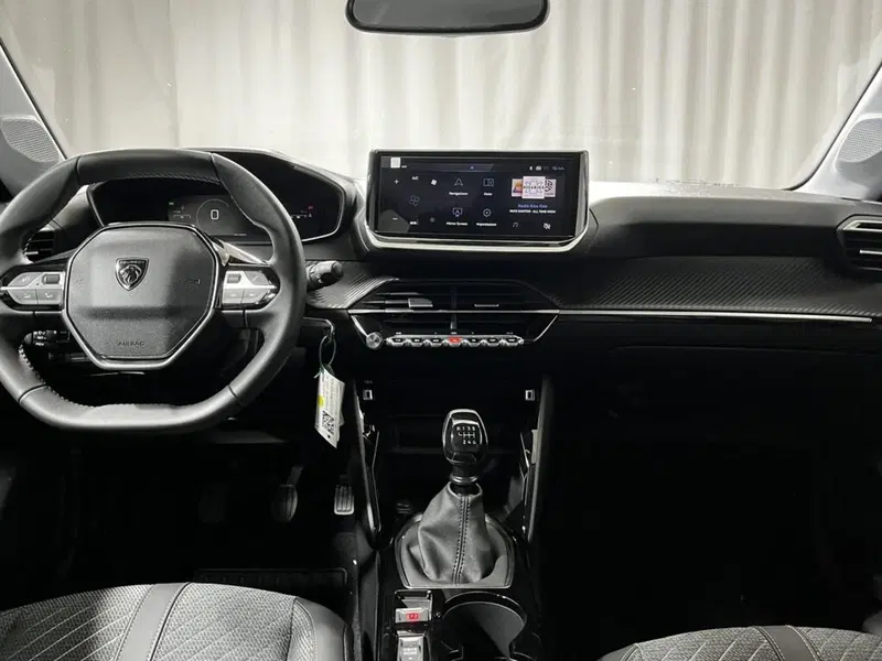 Peugeot 208 nuova a Sondrio (14)