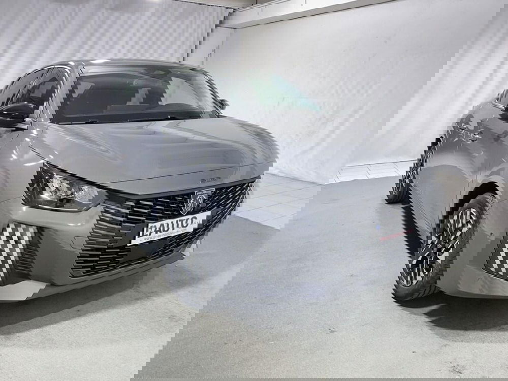 Peugeot 208 nuova a Sondrio (7)