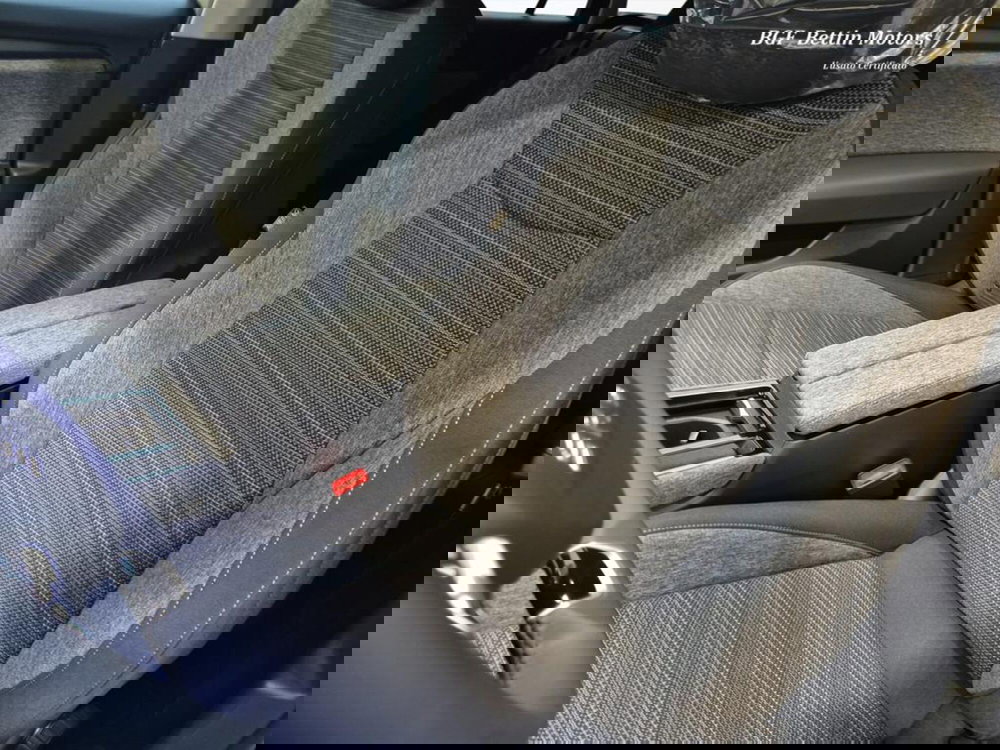 Skoda Superb nuova a Padova (11)