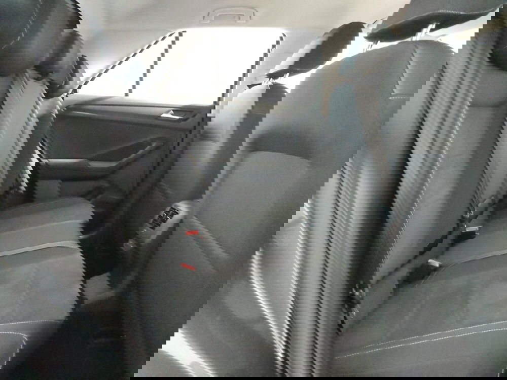 Volkswagen T-Roc usata a L'Aquila (14)