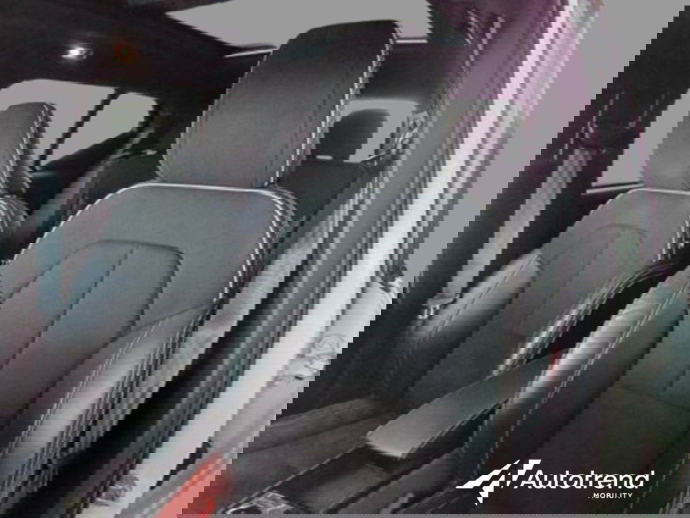 Volvo XC40 usata a Bari (6)