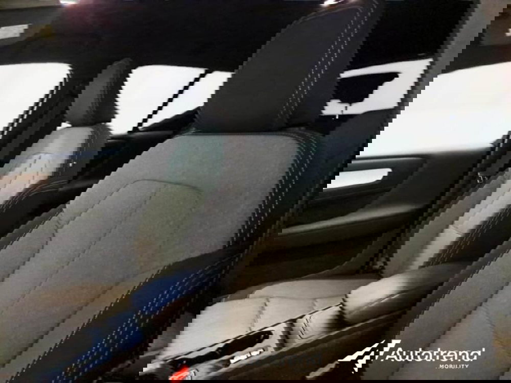 Volvo XC40 usata a Bari (16)