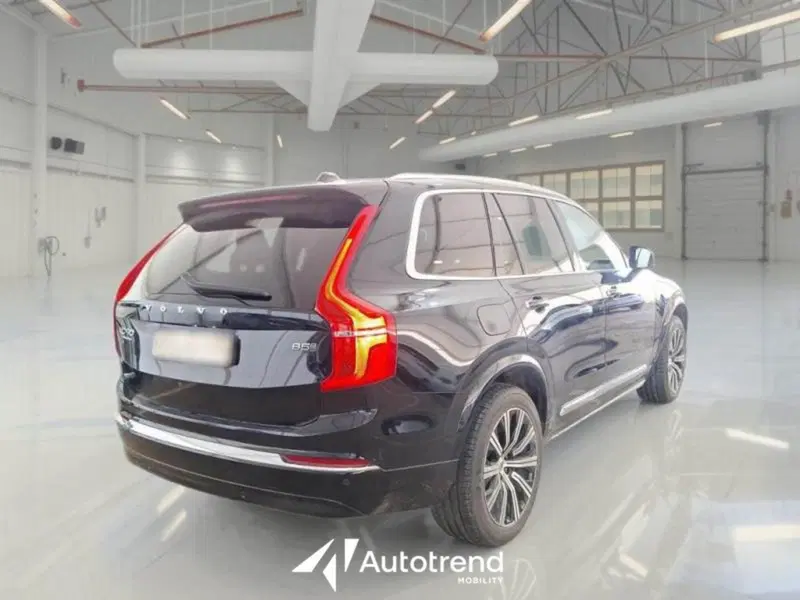 Volvo XC90 usata a Bari (2)