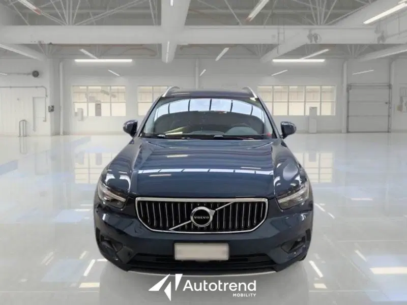 Volvo XC40 usata a Bari (12)