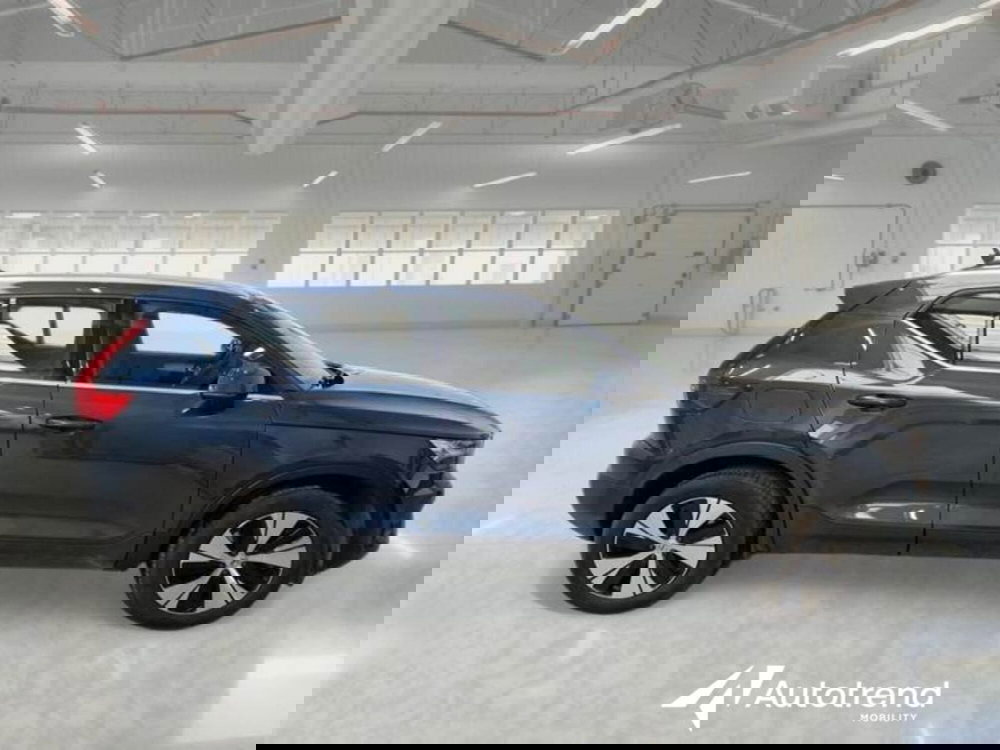 Volvo XC40 usata a Bari (5)