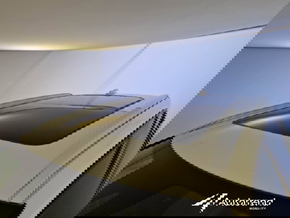 Volvo XC40 usata a Bari (13)