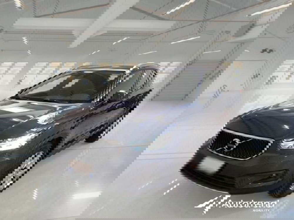 Volvo XC40 usata a Bari (11)