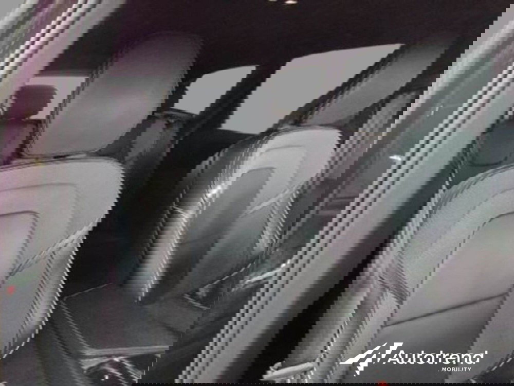 Volvo XC60 usata a Bari (15)