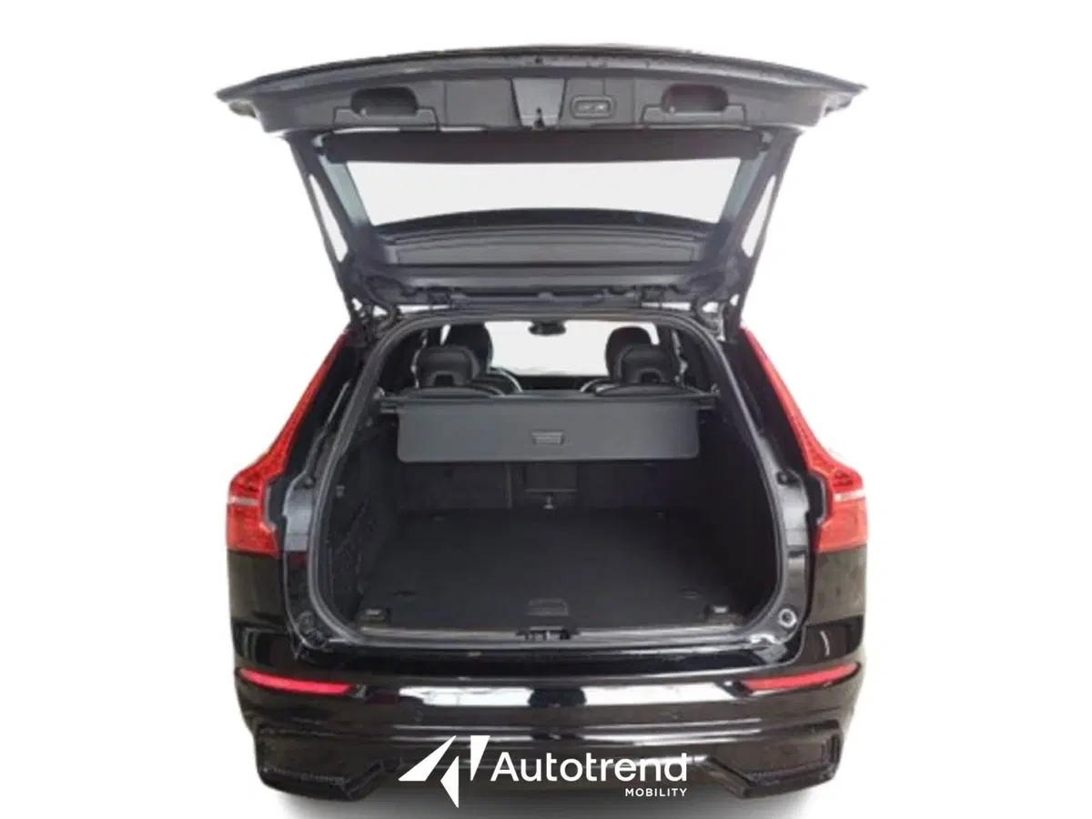 Volvo XC60 usata a Bari (18)