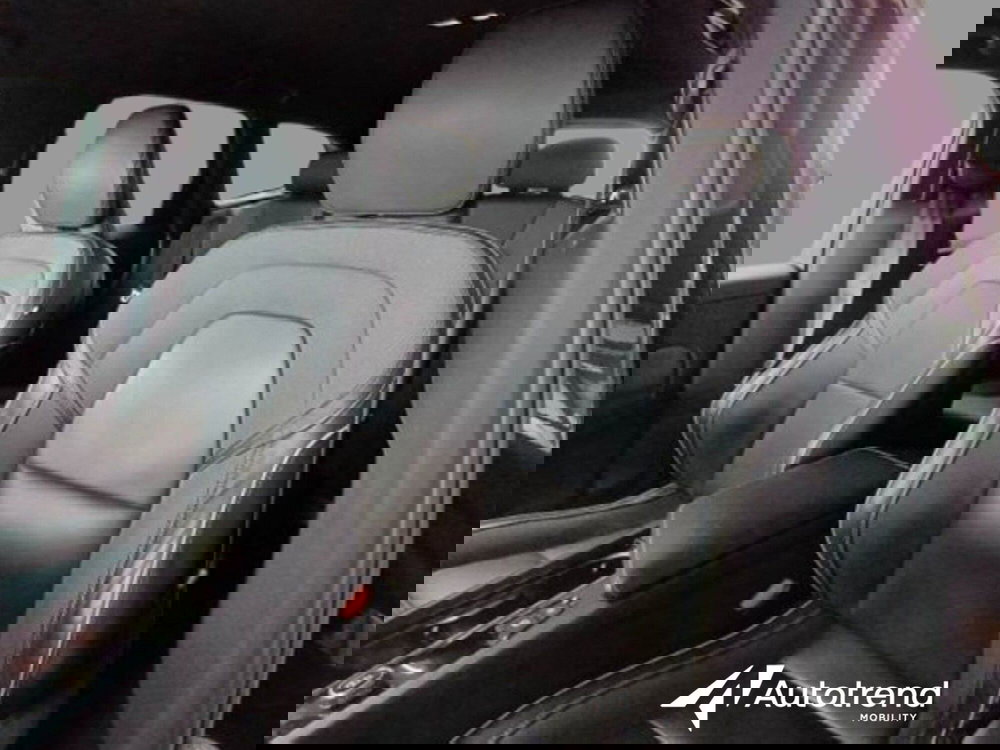 Volvo XC60 usata a Bari (5)