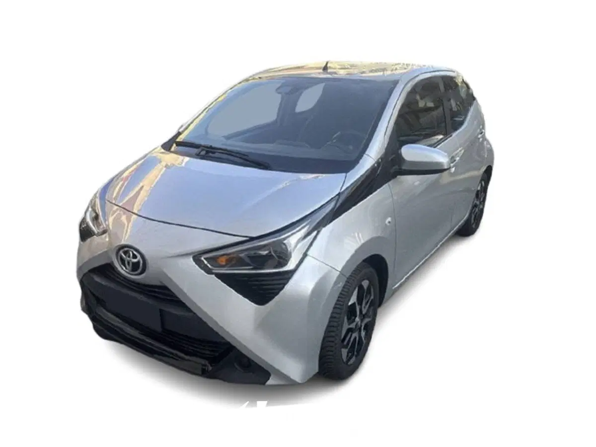 Toyota Aygo usata a Bari (10)