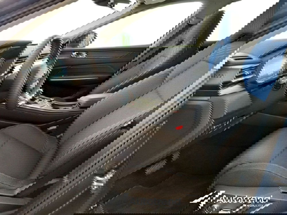 Lynk & Co 01 usata a Bari (5)