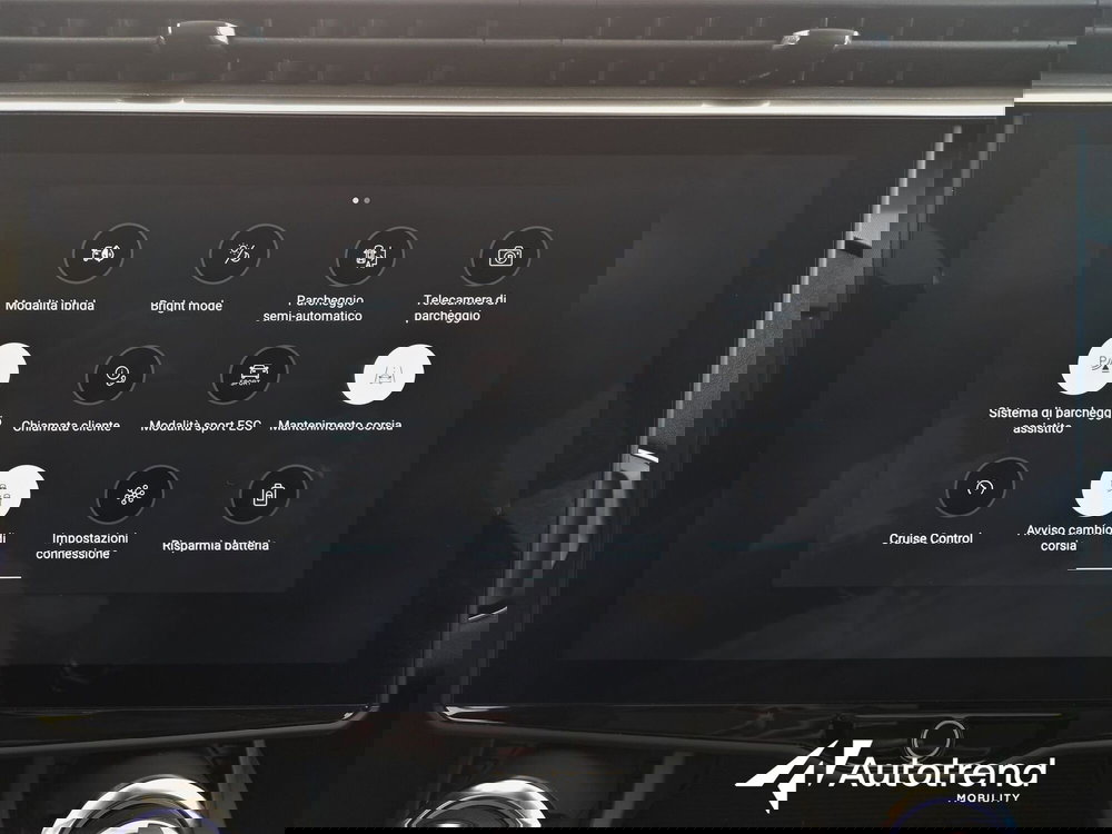 Lynk & Co 01 usata a Bari (16)