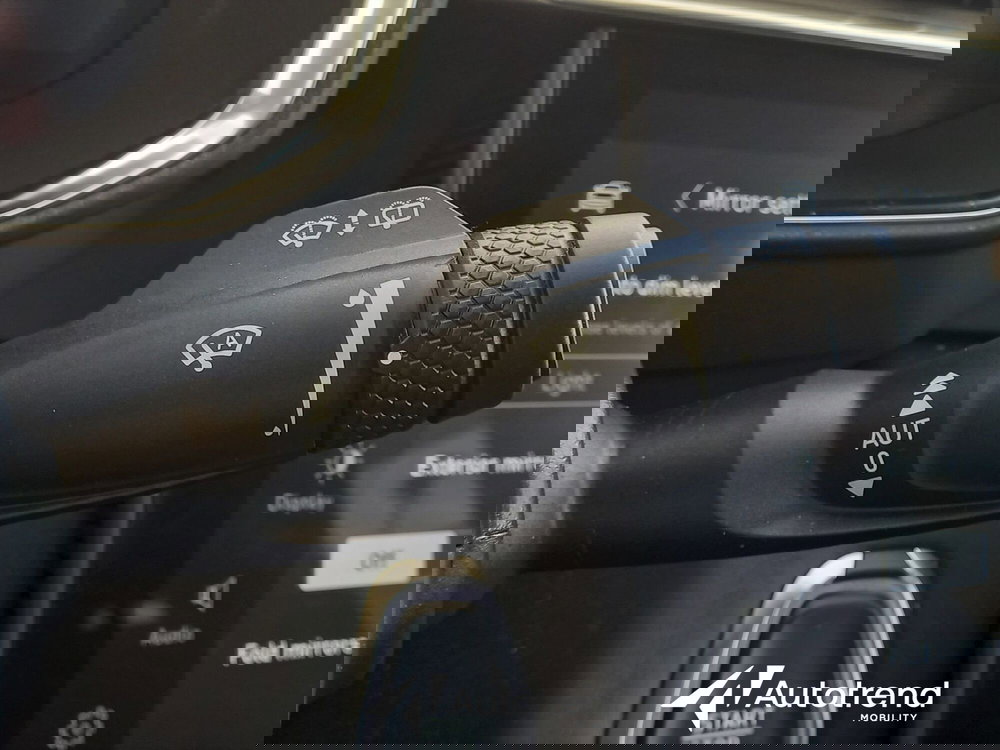 Lynk & Co 01 usata a Bari (13)