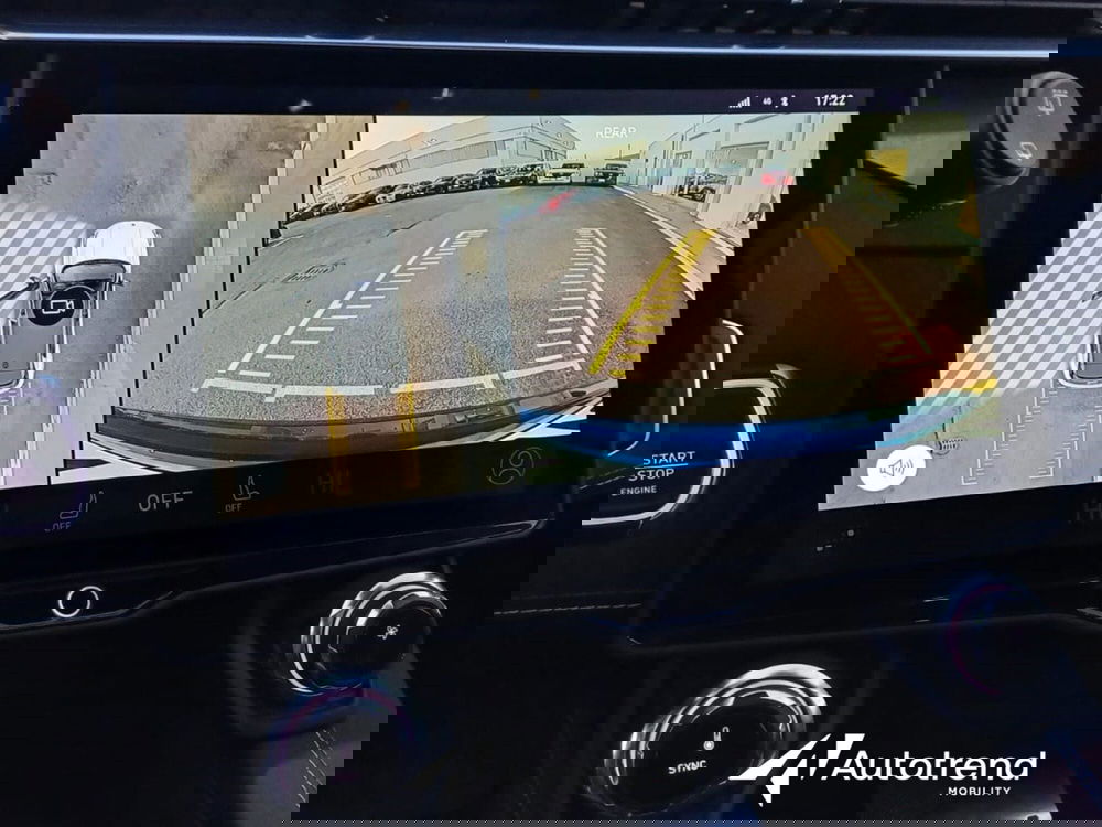 Lynk & Co 01 usata a Bari (15)