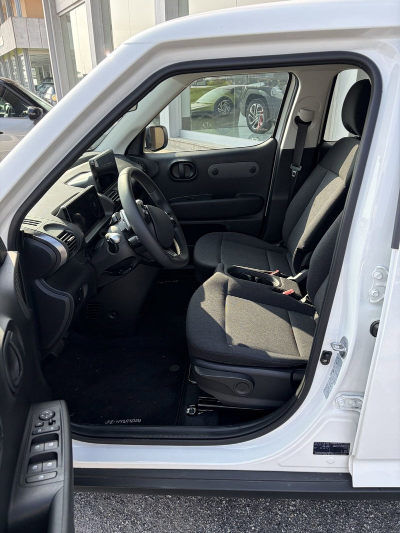 Hyundai Inster nuova a Vercelli (8)