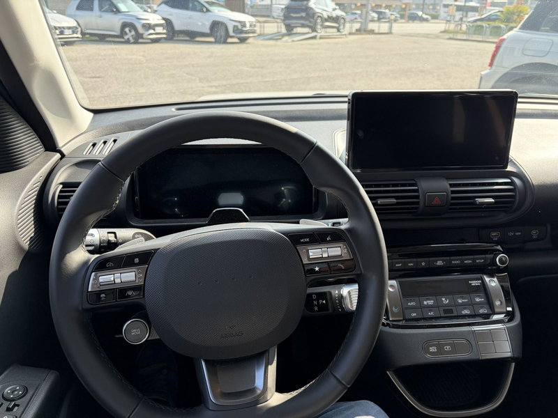 Hyundai Inster nuova a Vercelli (9)