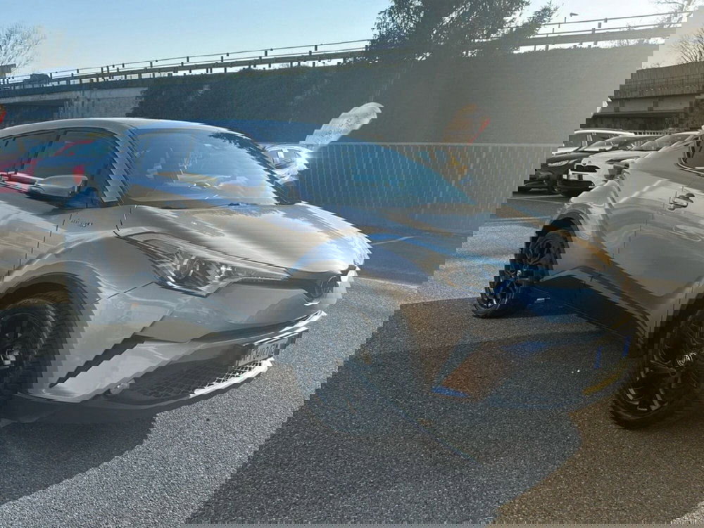 Toyota Toyota C-HR usata a Piacenza (9)