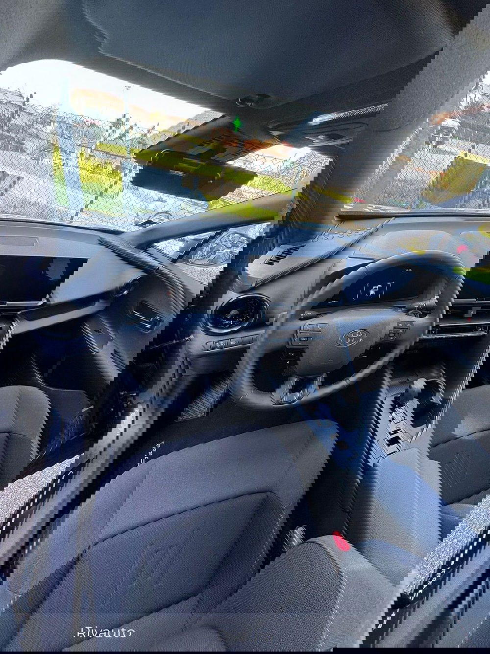 Toyota Toyota C-HR usata a Como (6)