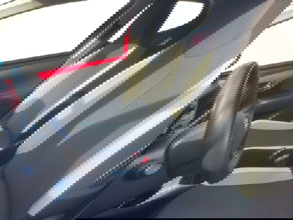 Toyota Aygo usata a Lecco (11)