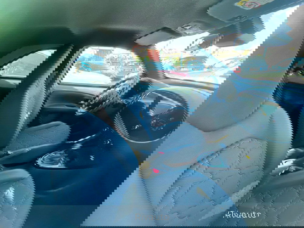 Toyota Aygo X usata a Como (4)