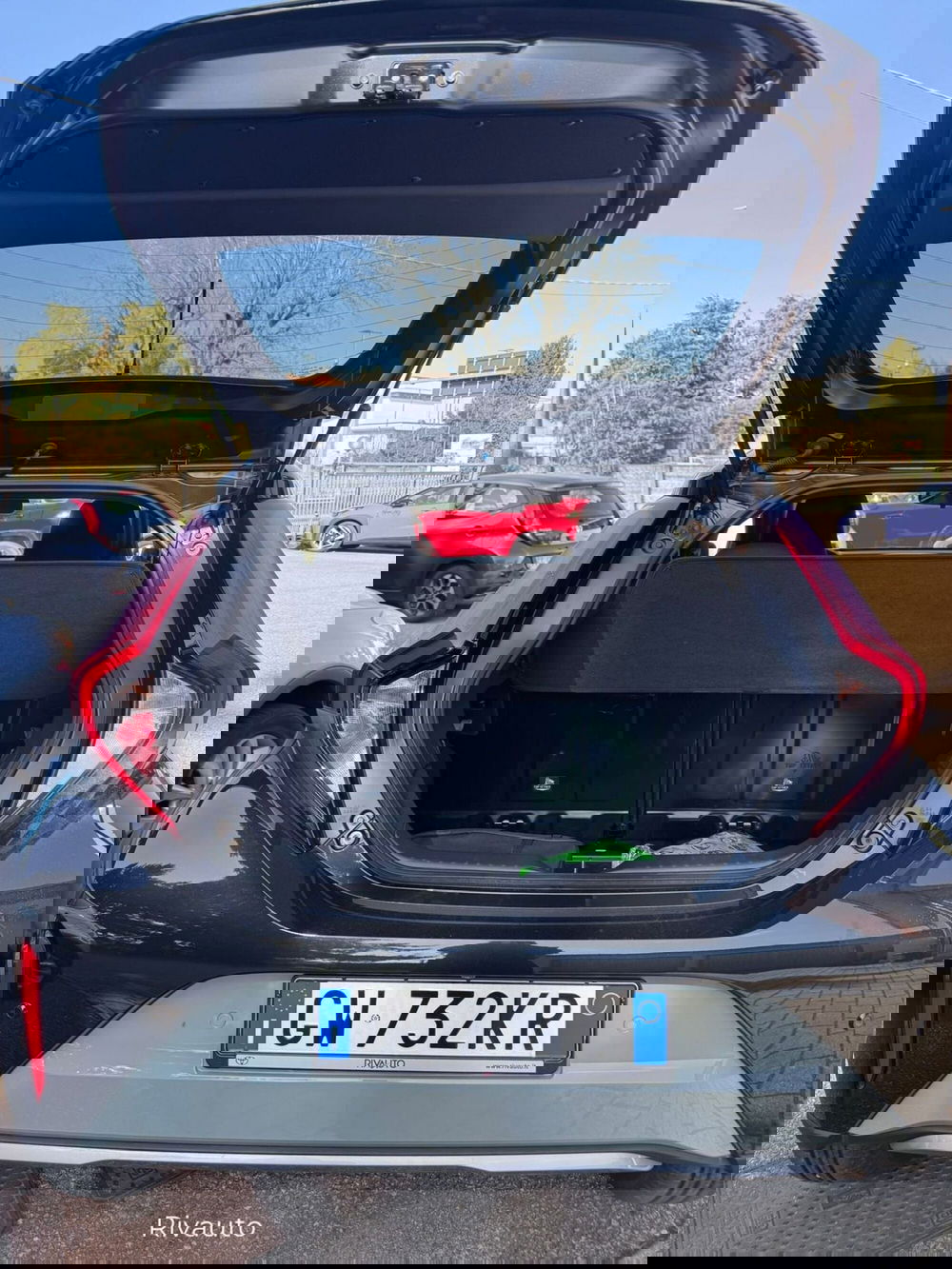 Toyota Aygo X usata a Como (7)