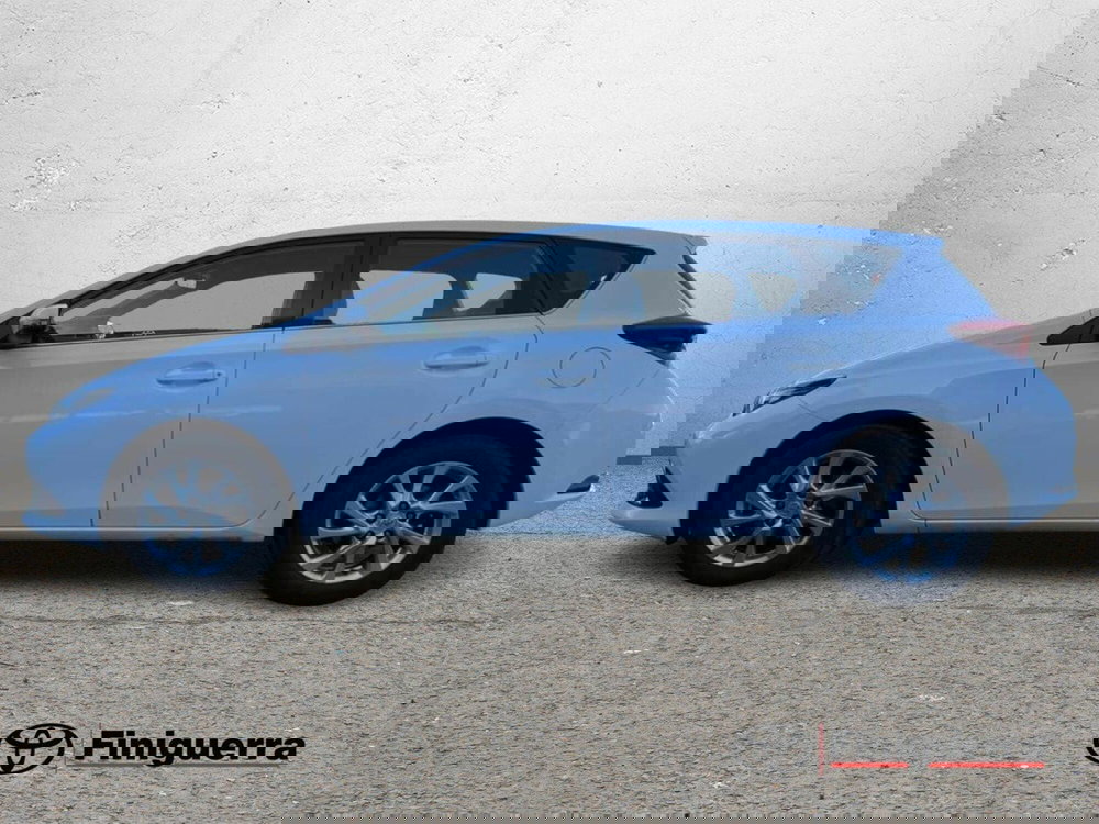 Toyota Auris usata a Sondrio (6)